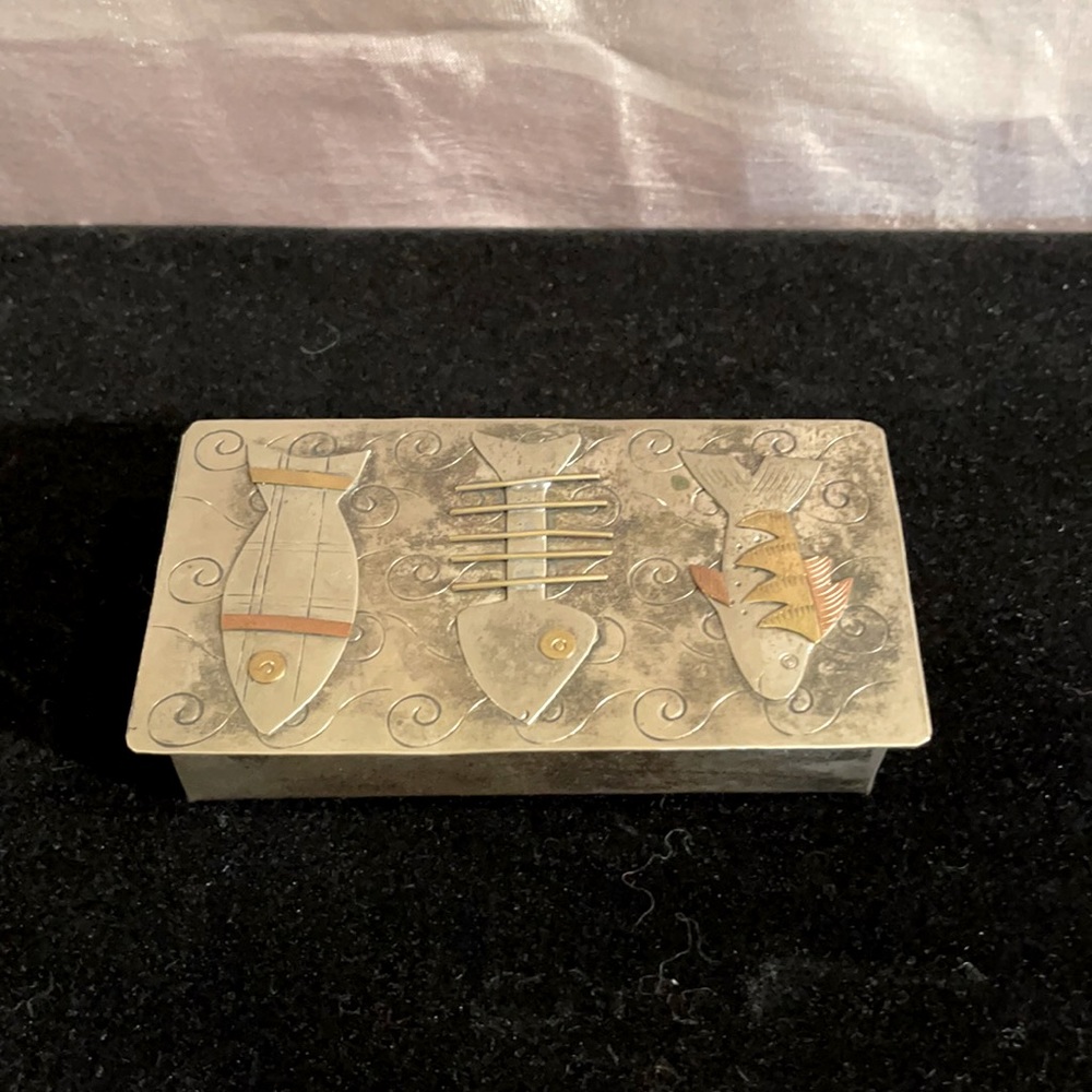 FUN Vintage Handcrafted Metal Trinket Box | Fish Theme 🐟